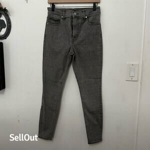 Express Women's High Rise Skinny Gray Denim Jeans Size 6